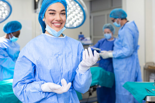 ropa sanitaria para clínicas y hospitales