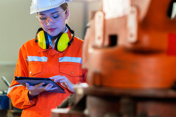ropa de trabajo para mujer empresas de ingeniería